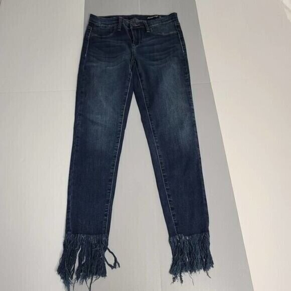 BLANK NYC Jeans The Bond Fringe Hem Skinny Sz 26 Medium Blue Wash Grunge Boho - Picture 2 of 8